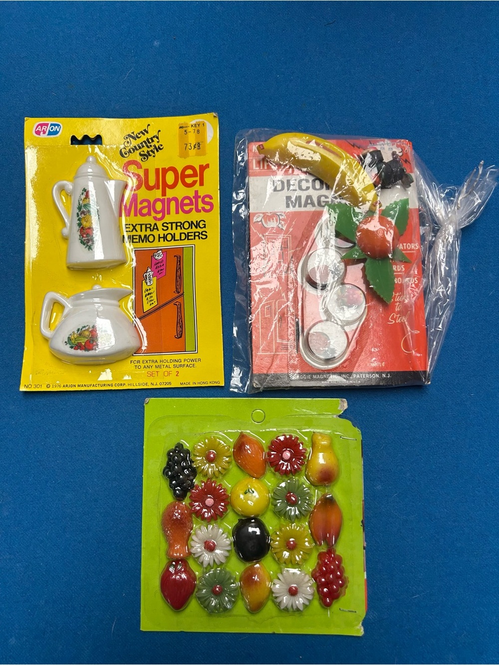 Vintage Plastic fruit kitchen magnetic memo holder retro kitchen magnets